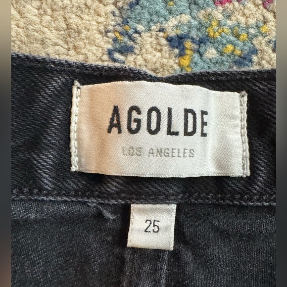 Agolde Riley High Rise Short - 25 - Picture 8 of 9